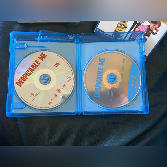 (FREE) Blu-ray Bundle: Ice Age and Despicable Me - Picture 6 of 10